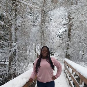 Meet your Posher, Britania